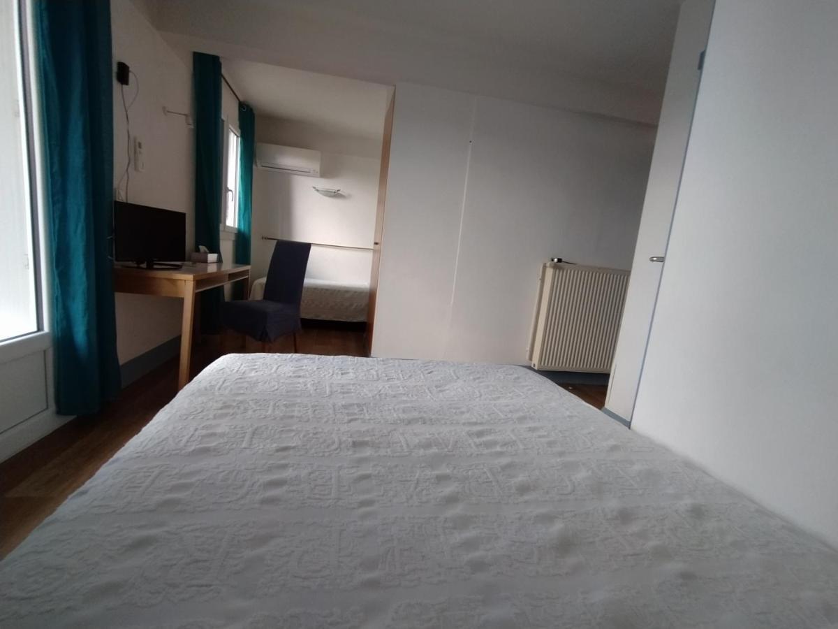 Hotel Bellevue Puy-lʼÉvêque エクステリア 写真